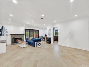 9527 oso Avenue, Chatsworth CA 91311