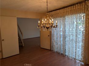 10044 Larwin 3, Chatsworth CA 91311