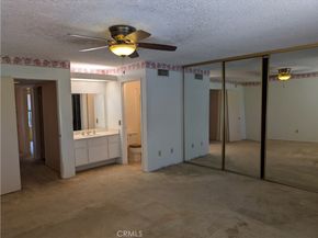 10044 Larwin 3, Chatsworth CA 91311