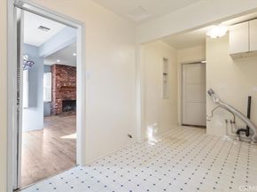 5734 Colfax Avenue, North Hollywood CA 91601