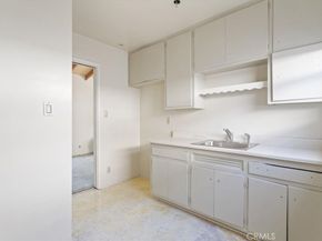 5734 Colfax Avenue, North Hollywood CA 91601