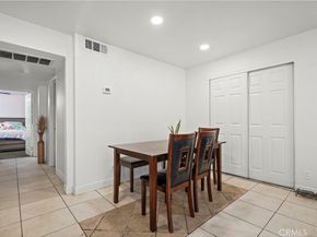 21219 Roscoe, Canoga Park CA 91304