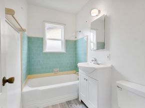 2801 Virginia, Santa Monica CA 90404