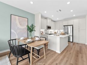 9423 N Sepulveda Blvd. 3, North Hills CA 91343