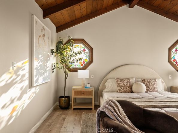 1819 Richard Street, Burbank CA 91504