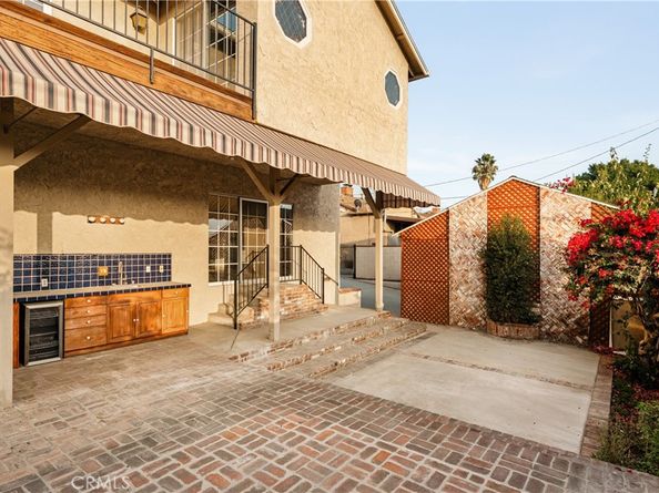 1819 Richard Street, Burbank CA 91504