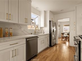 1819 Richard Street, Burbank CA 91504