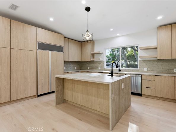 18653 Palomino Drive, Tarzana CA 91356