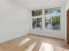 18653 Palomino Drive, Tarzana CA 91356