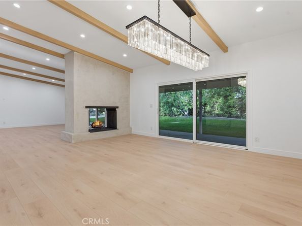 18653 Palomino Drive, Tarzana CA 91356