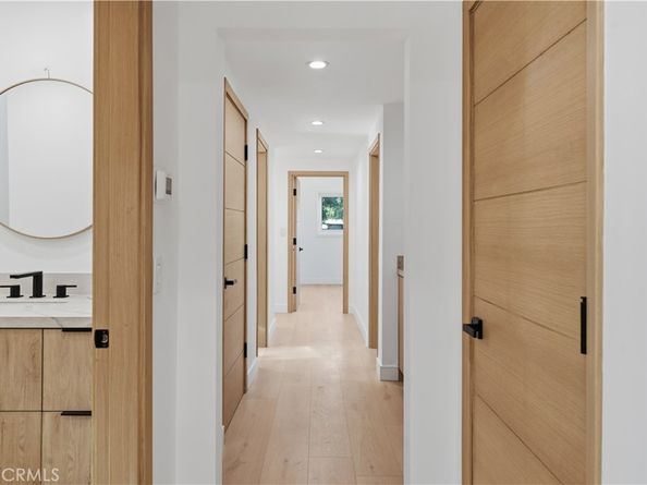 18653 Palomino Drive, Tarzana CA 91356