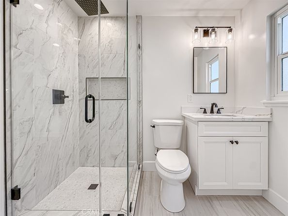 23275 Hamlin, West Hills CA 91307