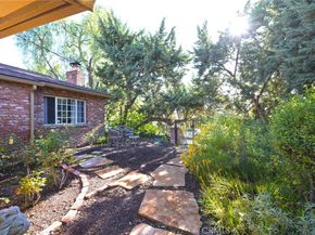 23421 AETNA Street, Woodland Hills CA 91367