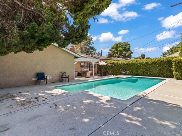 20323 Haynes Street, Winnetka CA 91306