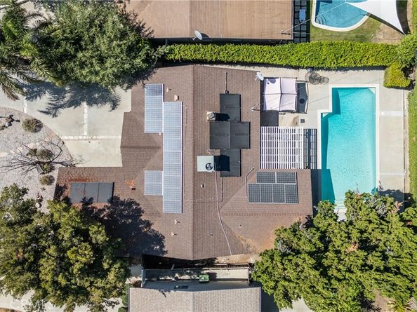 20323 Haynes Street, Winnetka CA 91306