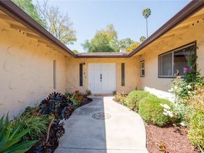 2211 Sunset Drive, Escondido CA 92025