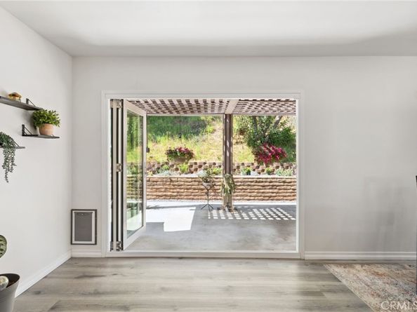 2211 Sunset Drive, Escondido CA 92025