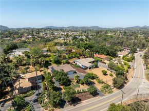 2211 Sunset Drive, Escondido CA 92025