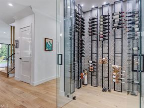 1852 6th, Manhattan Beach CA 90266