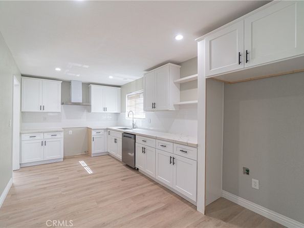 1570 W 226th Street, Torrance CA 90501
