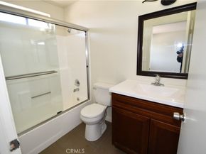 11852 Washington Place 5, Los Angeles CA 90066