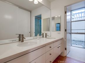 2999 E Ocean Boulevard 120, Long Beach CA 90803