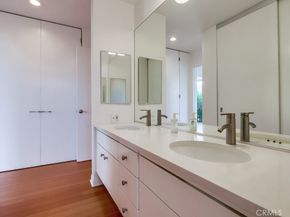 2999 E Ocean Boulevard 120, Long Beach CA 90803