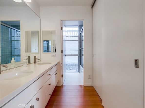 2999 E Ocean Boulevard 120, Long Beach CA 90803