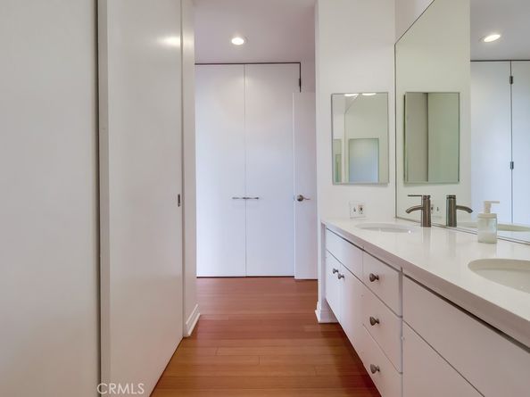 2999 E Ocean Boulevard 120, Long Beach CA 90803