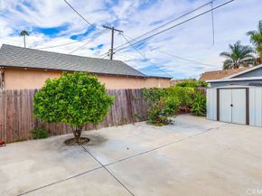 1243 W 70th Street, Los Angeles CA 90044