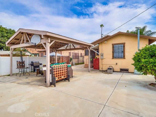 1243 W 70th Street, Los Angeles CA 90044