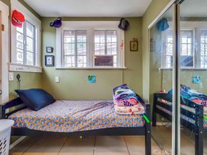 1243 W 70th Street, Los Angeles CA 90044