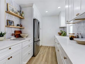 1706 2nd Street, Manhattan Beach CA 90266