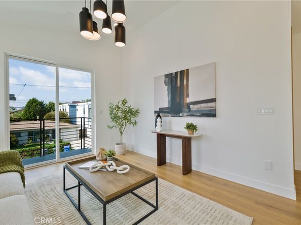 2224 Dufour Avenue A, Redondo Beach CA 90278