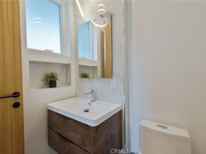 2224 Dufour Avenue A, Redondo Beach CA 90278