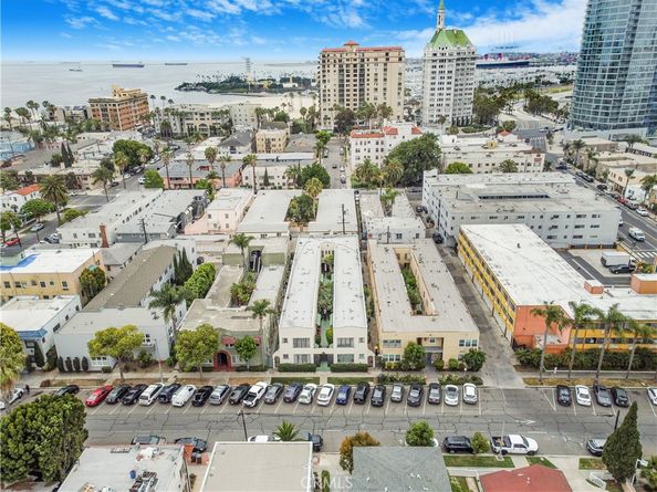 932 E 2nd Street 23, Long Beach CA 90802