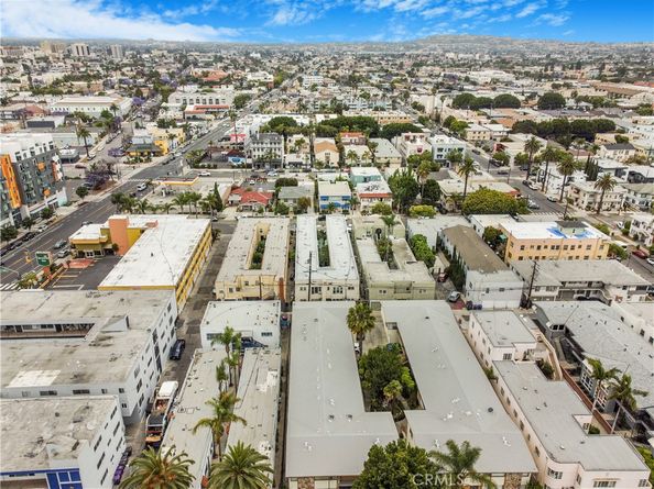 932 E 2nd Street 23, Long Beach CA 90802