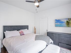 932 E 2nd Street 23, Long Beach CA 90802
