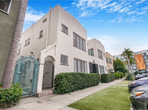 932 E 2nd Street 23, Long Beach CA 90802