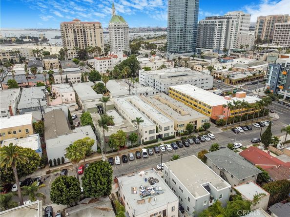 932 E 2nd Street 23, Long Beach CA 90802