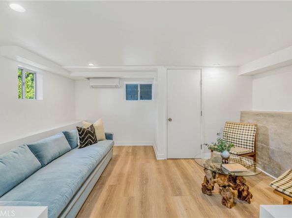 2240 Ewing Street, Los Angeles CA 90039