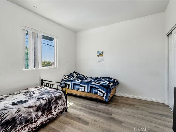 816 W 47th Street, Los Angeles CA 90037