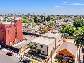 816 W 47th Street, Los Angeles CA 90037
