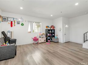 816 W 47th Street, Los Angeles CA 90037