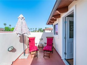 724 S Broadway B, Redondo Beach CA 90277