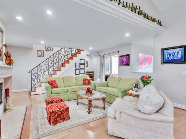 724 S Broadway B, Redondo Beach CA 90277