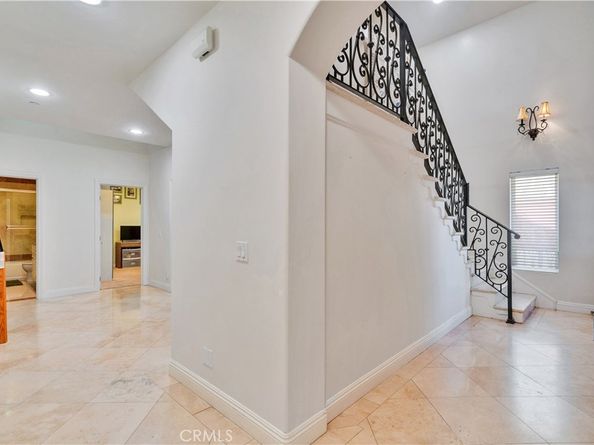 724 S Broadway B, Redondo Beach CA 90277