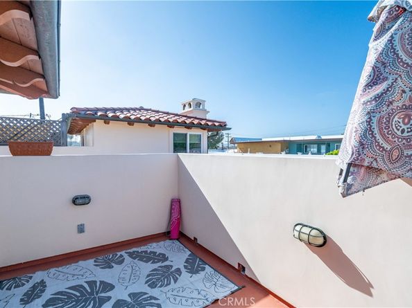 724 S Broadway B, Redondo Beach CA 90277