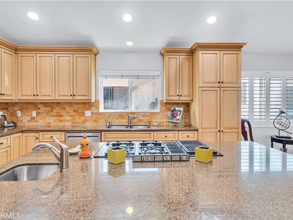724 S Broadway B, Redondo Beach CA 90277