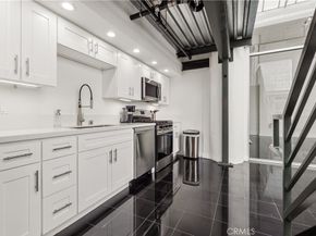 420 S San Pedro 102, Los Angeles CA 90013